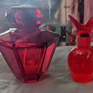 Elegant Red Glass Perfume Bottle Set